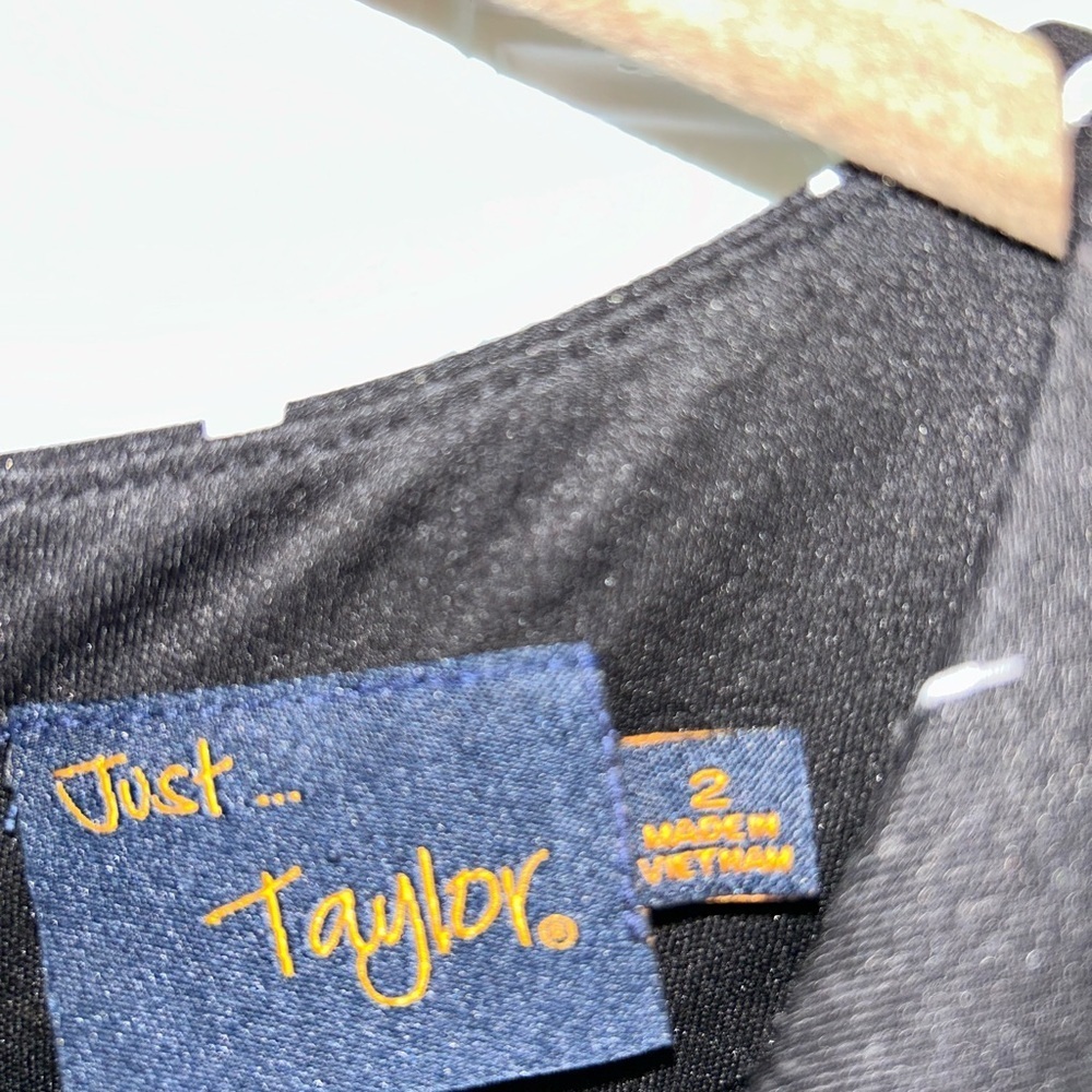 NWOT just Taylor sleeveless dress - Picture 6 of 6